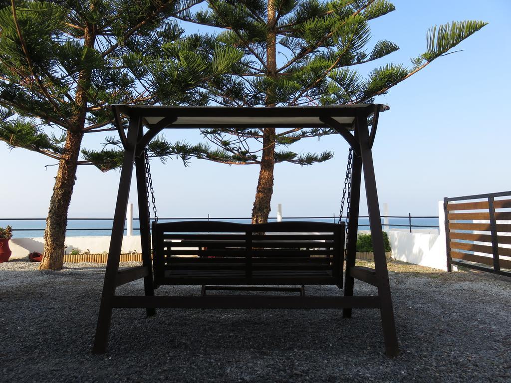 Frosso'S Sea Apartments Kokkini Hani Buitenkant foto