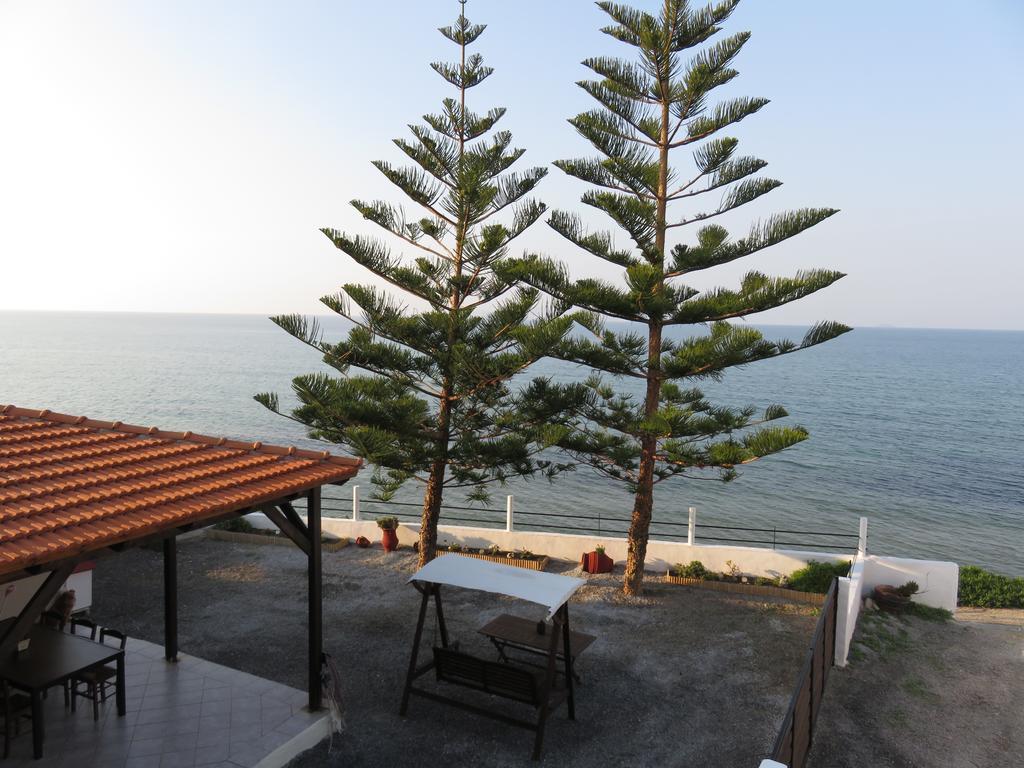 Frosso'S Sea Apartments Kokkini Hani Buitenkant foto