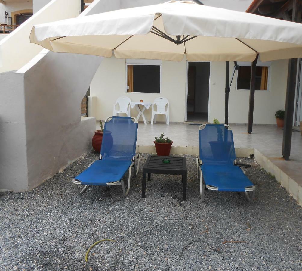 Frosso'S Sea Apartments Kokkini Hani Buitenkant foto